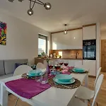 Wakacyjne Historie - Nowoczesne I Komfortowe Ze U Podnoza Snieznika Apartment *