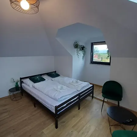 Wakacyjne Historie - Nowoczesne I Komfortowe Ze U Podnoza Snieznika