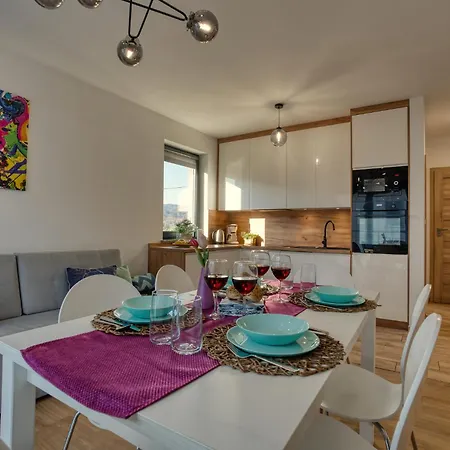 Wakacyjne Historie - Nowoczesne I Komfortowe Ze U Podnoza Snieznika Apartman *