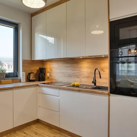Wakacyjne Historie - Nowoczesne I Komfortowe Ze U Podnoza Snieznika Apartmán *