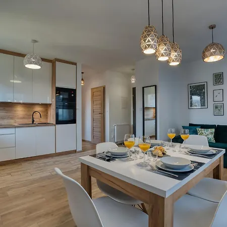 Διαμέρισμα Wakacyjne Historie - Nowoczesne I Komfortowe Ze U Podnoza Snieznika Międzylesie