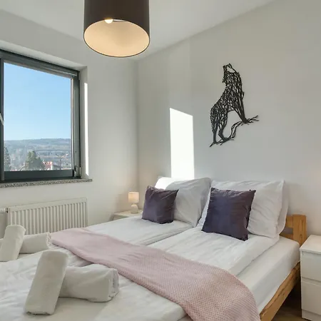 Apartman Wakacyjne Historie - Nowoczesne I Komfortowe Ze U Podnoza Snieznika