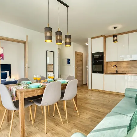 Διαμέρισμα Wakacyjne Historie - Nowoczesne I Komfortowe Ze U Podnoza Snieznika