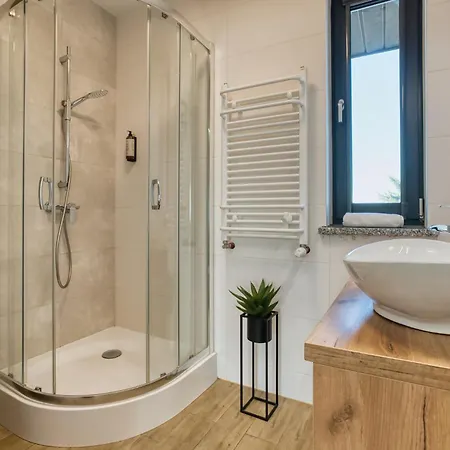 Wakacyjne Historie - Nowoczesne I Komfortowe Ze U Podnoza Snieznika Διαμέρισμα *