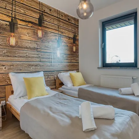 Apartment Wakacyjne Historie - Nowoczesne I Komfortowe Ze U Podnoza Snieznika Miedzylesie (Silesia)