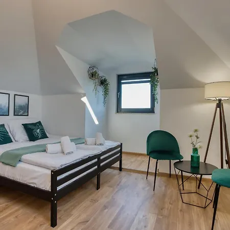 Wakacyjne Historie - Nowoczesne I Komfortowe Ze U Podnoza Snieznika