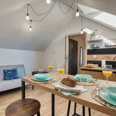 Wakacyjne Historie - Nowoczesne I Komfortowe Ze U Podnoza Snieznika