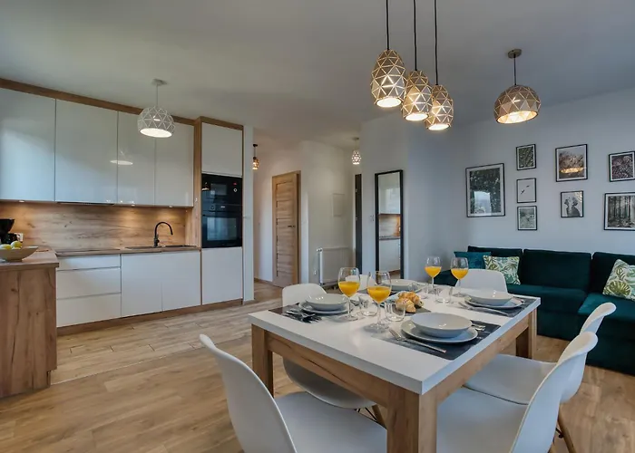 Apartment Wakacyjne Historie - Nowoczesne I Komfortowe Ze U Podnoza Snieznika Miedzylesie (Silesia)