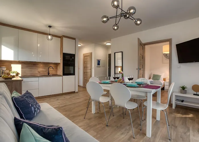 Wakacyjne Historie - Nowoczesne I Komfortowe Ze U Podnoza Snieznika Apartmán