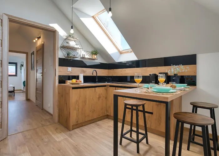 Wakacyjne Historie - Nowoczesne I Komfortowe Ze U Podnoza Snieznika Apartmán *