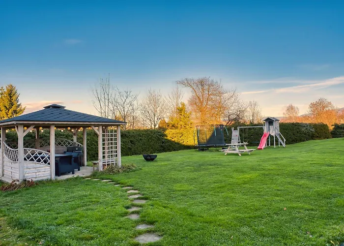 Apartment Wakacyjne Historie - Nowoczesne I Komfortowe Ze U Podnoza Snieznika Miedzylesie (Silesia)